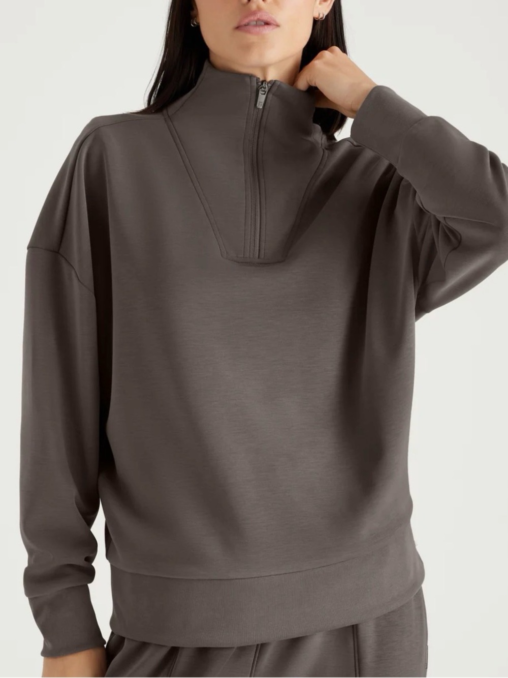 Quarter-Zip Pullover Sweatshirt in rosewater